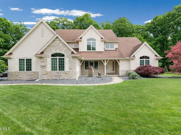 3435 Swan Ridge Ln, Maumee, OH 43537