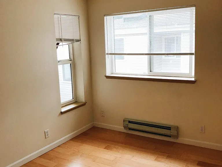 12327 Roosevelt Way NE #A206 — Photo 10