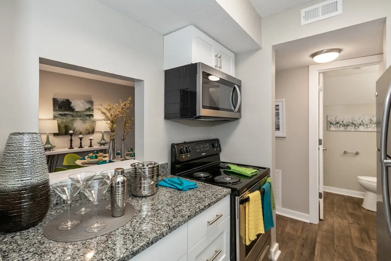 The Preserve on Allisonville Townhomes — Photo 4