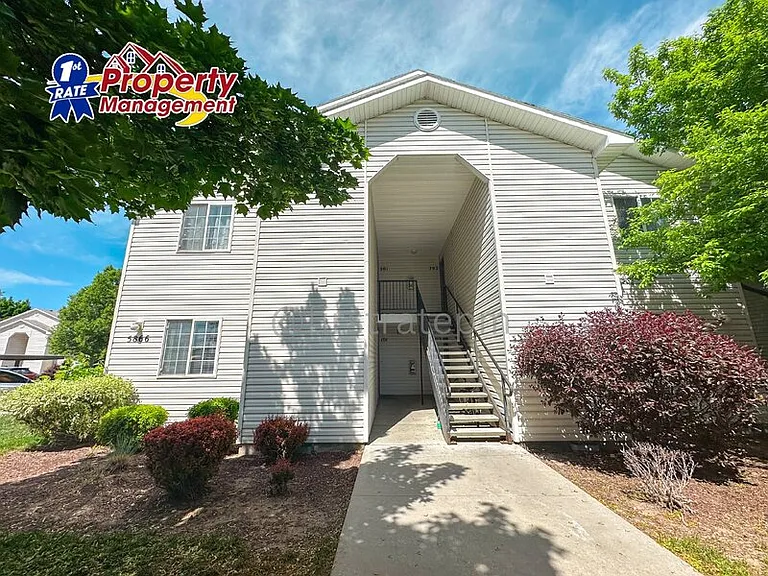 5843 W Clearview Ln #201 — Photo 18