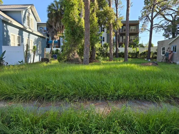 752 30th Ave S #7, Saint Petersburg, FL 33705
