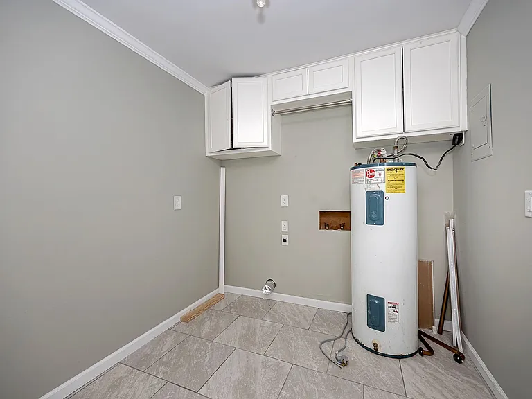 5836 Slater Cir — Photo 25