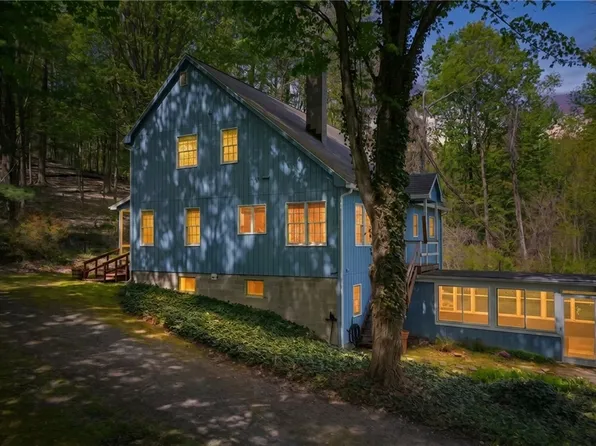 3930 Ball Rd, Marion, NY 14505