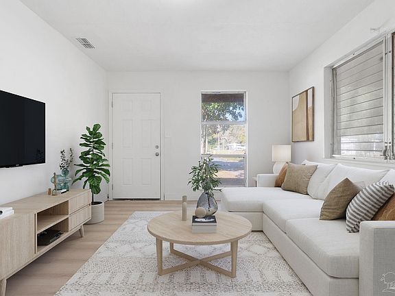 3rd image of 36 Archer Ave