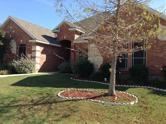 1st image of 506 Azalea Dr