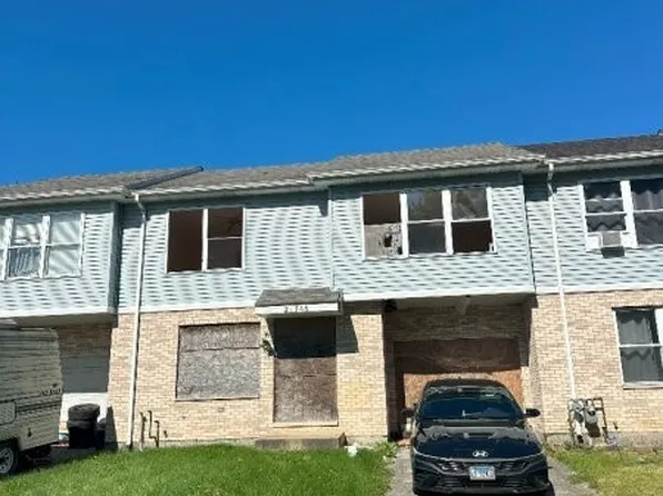 21746 Carol Ave, Sauk Village, IL 60411