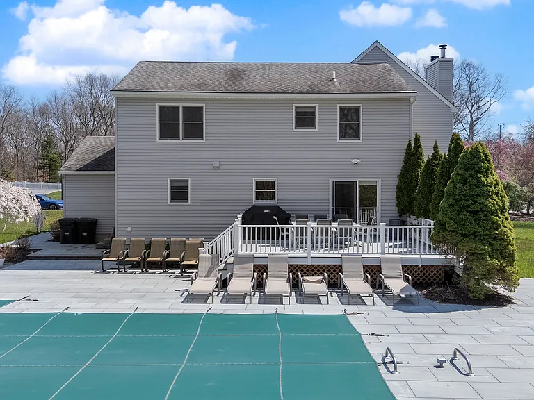 11 N Woods Rd — Photo 44
