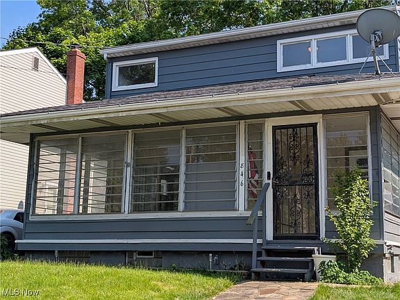 2nd image of 846 Minota Ave
