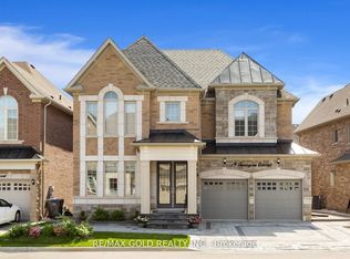 19 Farringdon Cres, Brampton, ON L7A4Z6