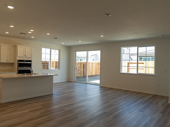 5th image of 1473 Finestra Dr