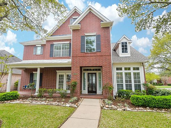2nd image of 2202 Arundel Crossing Dr
