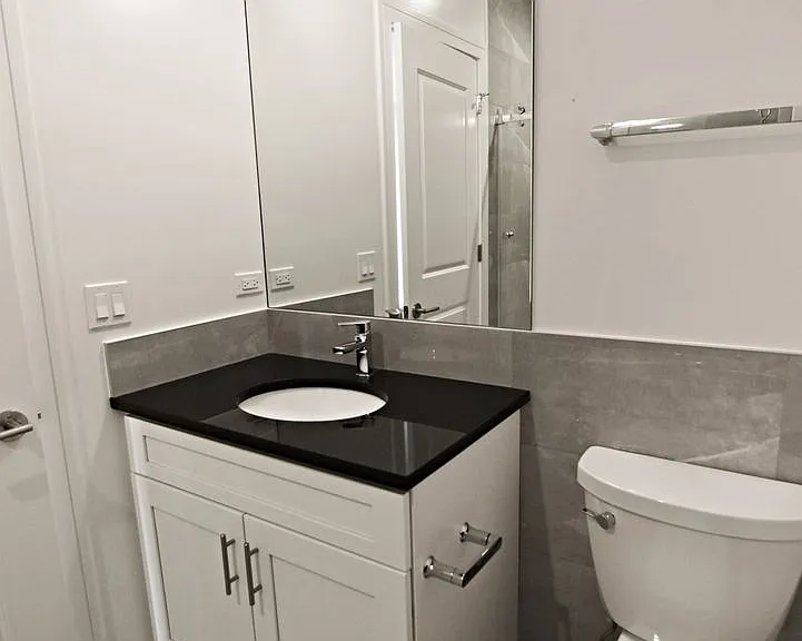 927 W. Irving Park — Photo 28