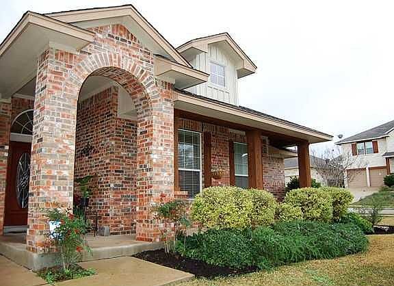 2nd image of 4400 Pasada Ln