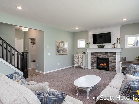 3rd image of 4177 Boulder View Dr