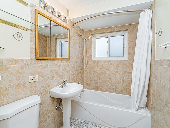 4th image of 8549 W Grand Ave #2N
