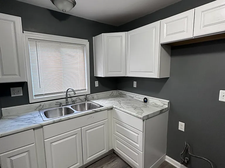 1356 S Ethel St — Photo 7