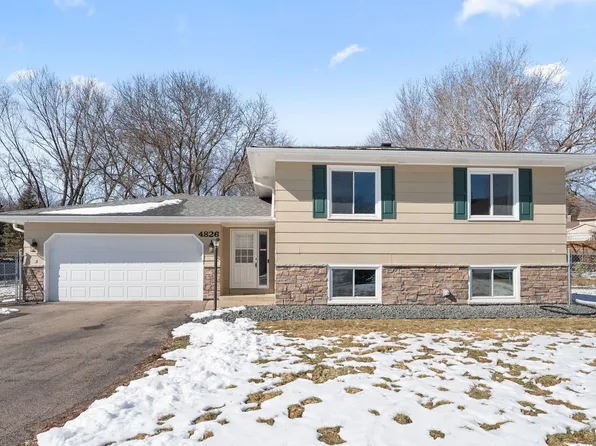 4826 W 140th St, Savage, MN 55378