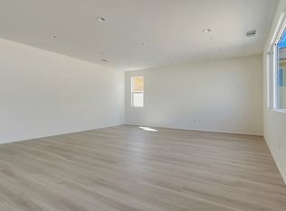 9064 Carson Ave, Hesperia, CA 92344