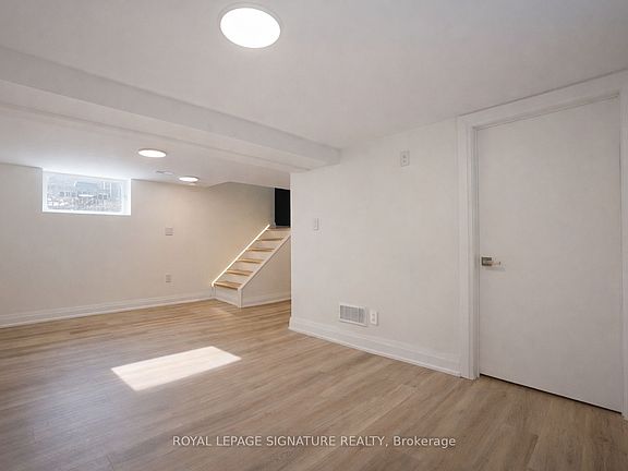 3rd image of 5 20th St #B