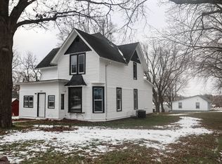 401 Highland St, Walnut, IA 51577