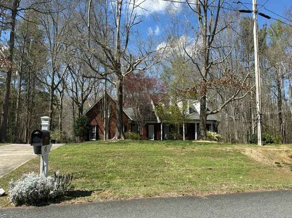 451 Hunting Creek Rd, Matthews, NC 28104