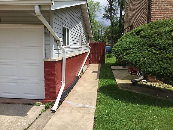 3rd image of 1459 Lincoln Ave