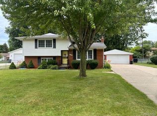 4365 Van Slyke Rd, Flint, MI 48507