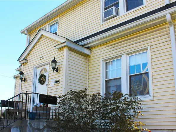 20 Lynton Place, White Plains, NY 10606