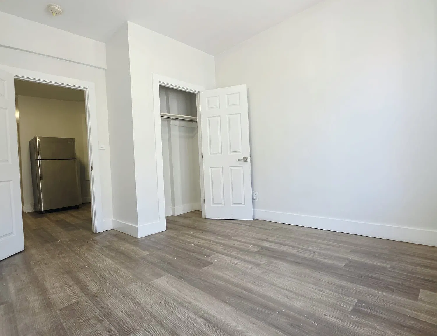 2 bed, 800 sqft, $1,895 — Photo 3
