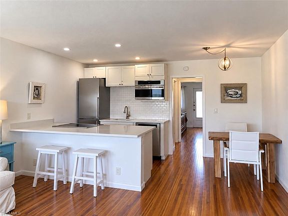 4th image of 473 12th AVE S #B15