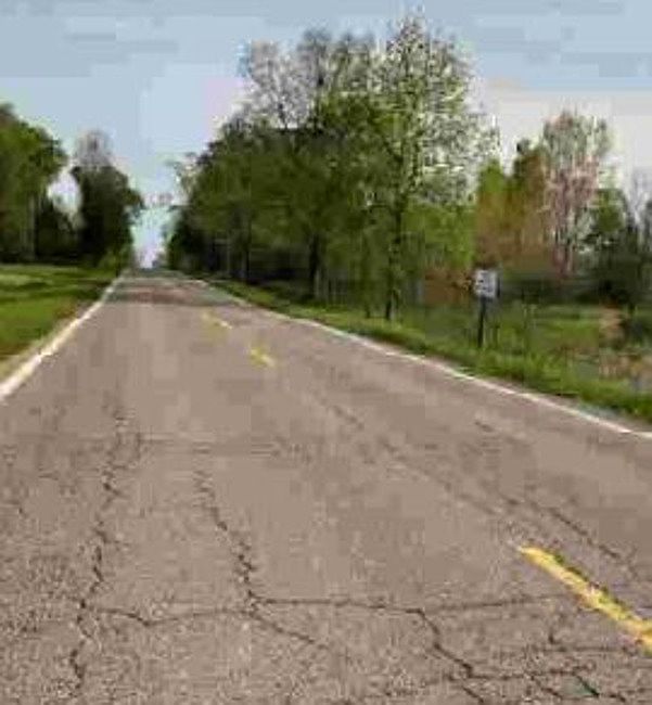 2nd image of 4560 Fish Lake Rd