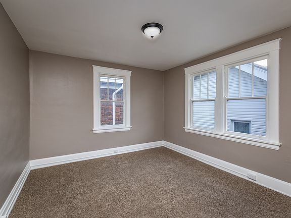 5th image of 1810 Williams Ave #4