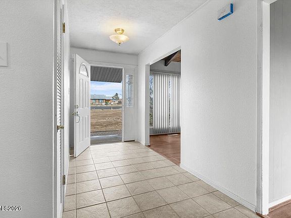 3rd image of 10160 Manassas Dr