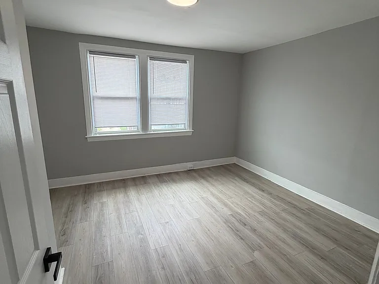 3306 W Franklin St #MAIN — Photo 10