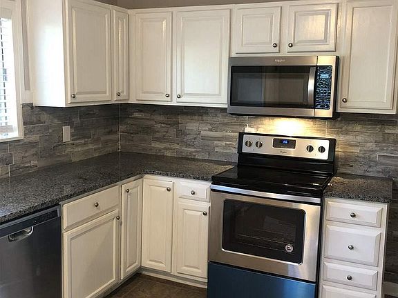 4th image of 1819 Adams Pl
