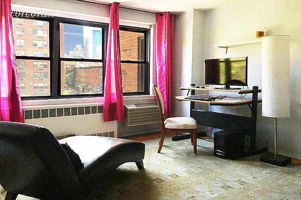 Rented by Corcoran | media 14