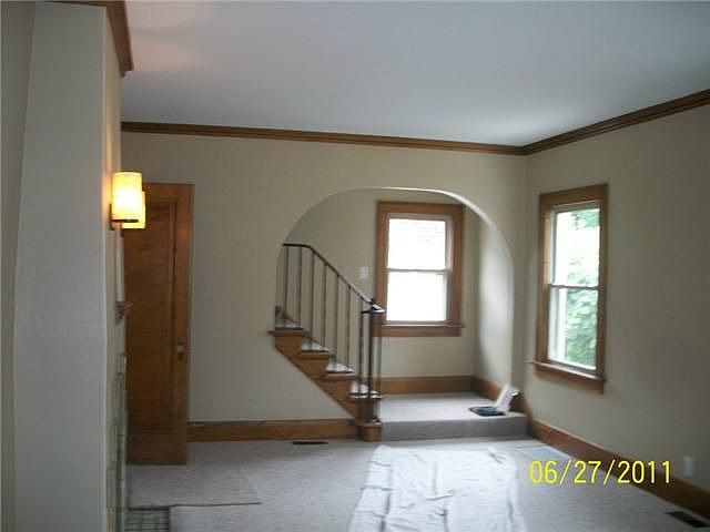 2nd image of 4633 Harford Rd