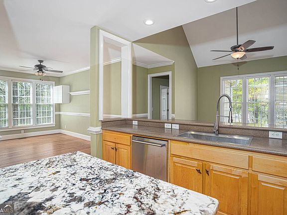 5th image of 5045 Union Hill Rd
