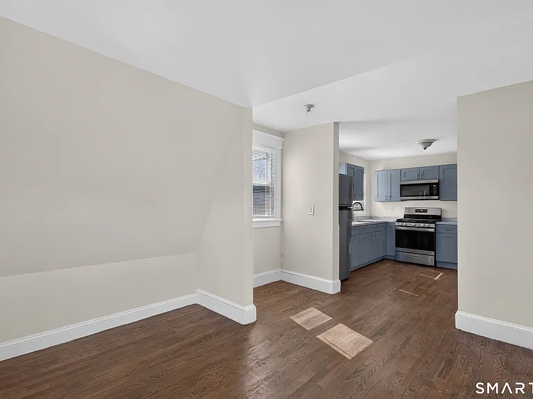 40-44 Vine St #3 — Photo 18
