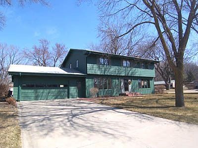 1st image of 4726 Chatham Ln