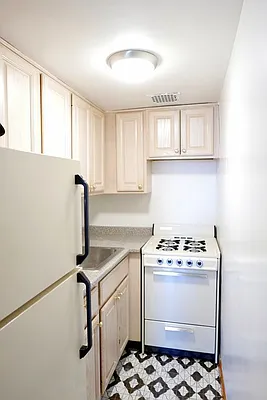 Rented by JK Dansar Corp | media 18