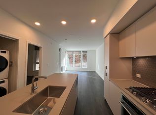 1504 Scott Cres #516, Squamish, BC V8B 1G4