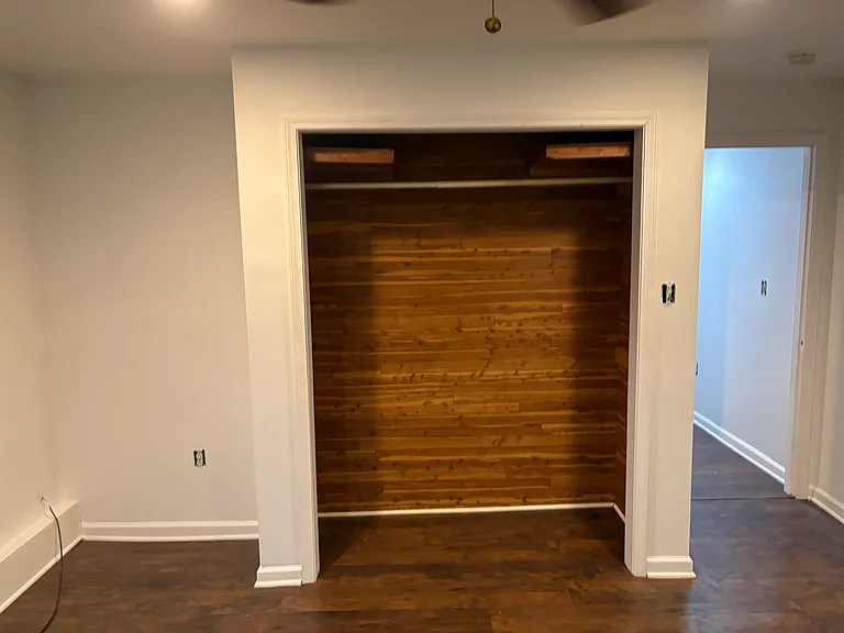 403 Ormsby Ave #1 — Photo 15