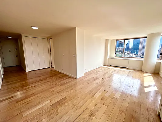 Rented by Corcoran | media 3