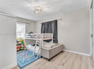 709 SW 7th Ave #709AB, Hallandale, FL 33009