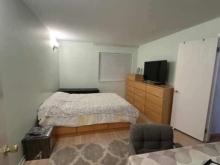 947 Manchester Cir #947 — Photo 12