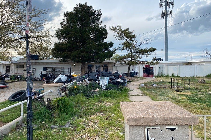 1st image of 725 N Marland Blvd