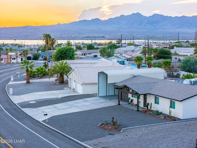 2345 Palo Verde Blvd N — Photo 113