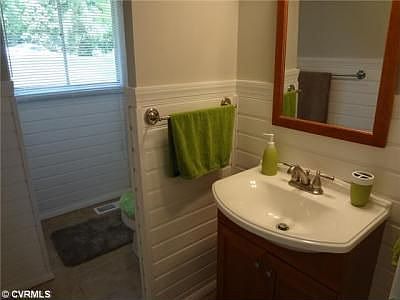 2nd image of 8419 Halidan Dr