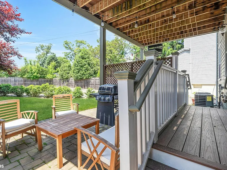 170 Pine St #A — Photo 16